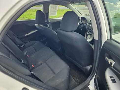 Used 2010 Toyota Corolla S image 9