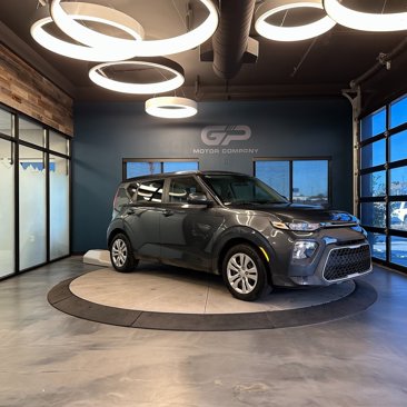 Used 2020 Kia Soul LX image 1