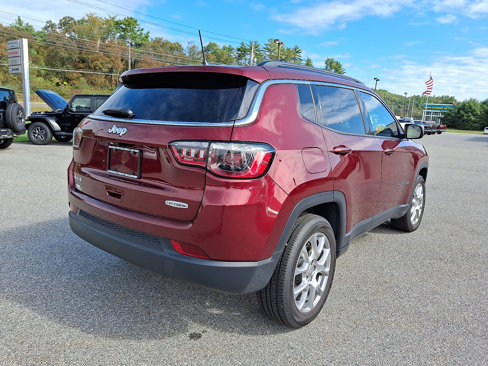Used 2022 Jeep Compass Latitude image 11