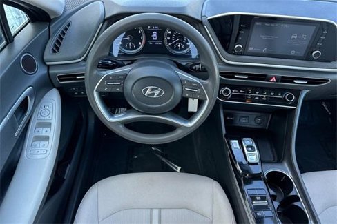 Used 2023 Hyundai Sonata SE image 15