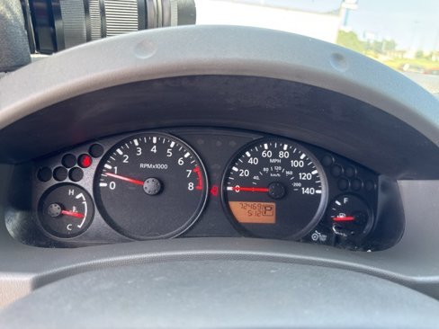 Used 2020 Nissan Frontier SV image 25