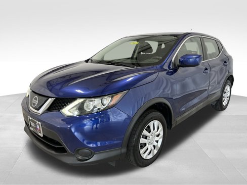 Used 2019 Nissan Rogue Sport S image 1