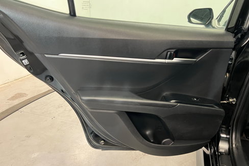 Used 2019 Toyota Camry SE image 19