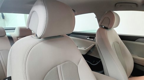 Used 2017 Hyundai Sonata SE w/ Cargo Package image 10