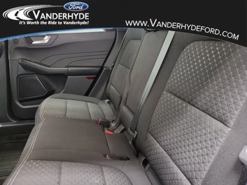 Used 2023 Ford Escape Active w/ Tech Pack #2 image 12