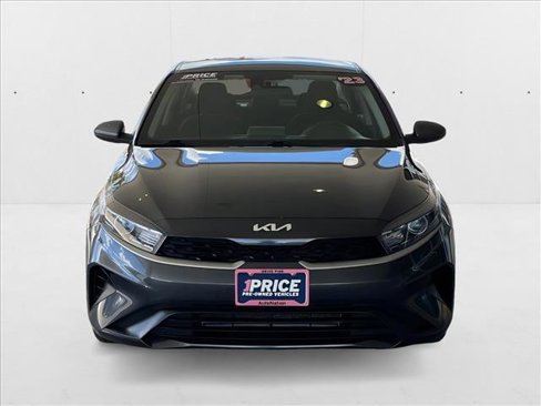 Used 2023 Kia Forte LXS image 7