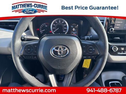 Used 2021 Toyota Corolla LE image 15