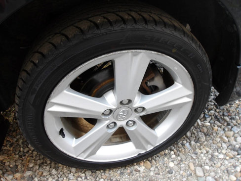 Used 2010 Toyota Matrix S image 26