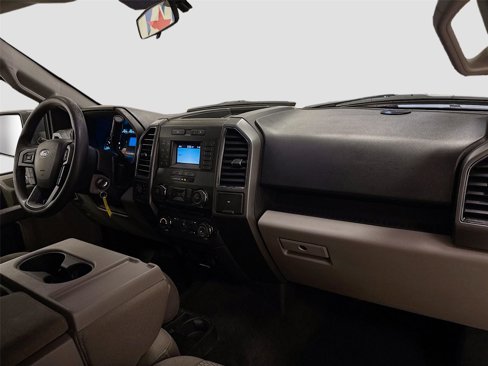 Used 2018 Ford F150 XLT image 25