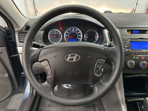 Used 2009 Hyundai Sonata GLS image 16