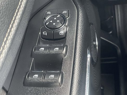 Used 2021 Ford Expedition Limited image 26