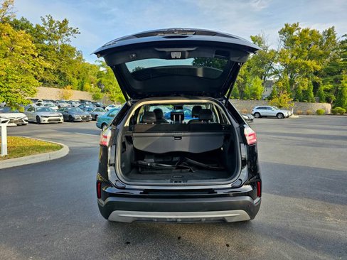 Used 2021 Ford Edge SEL w/ Convenience Package image 10