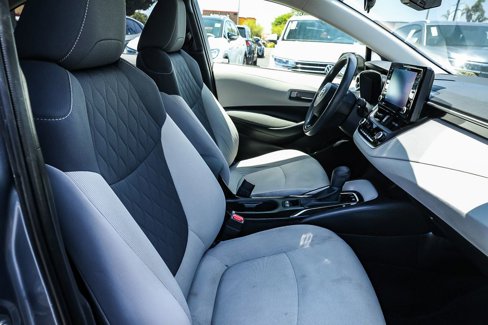 Used 2022 Toyota Corolla LE image 24