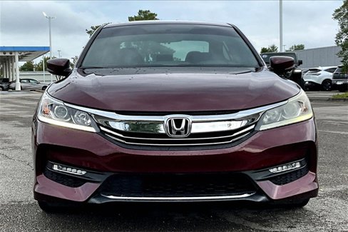 Used 2017 Honda Accord Sport Special Edition image 3