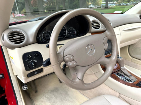 Used 2007 Mercedes-Benz CLK 350 Cabriolet image 19