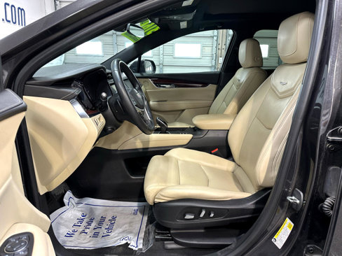Used 2017 Cadillac XT5 Premium Luxury w/ Advanced Security Package image 10