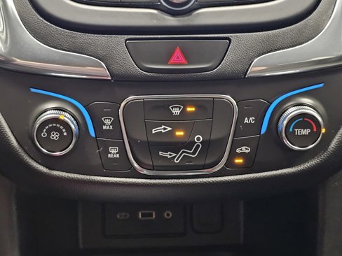 Used 2021 Chevrolet Equinox LT image 26