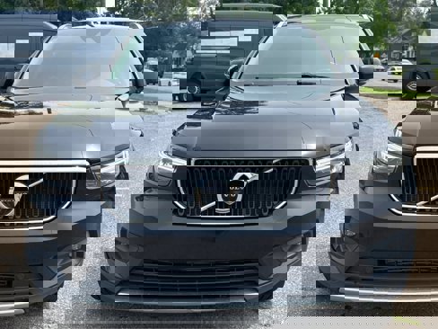 Used 2021 Volvo XC40 T5 Momentum image 21