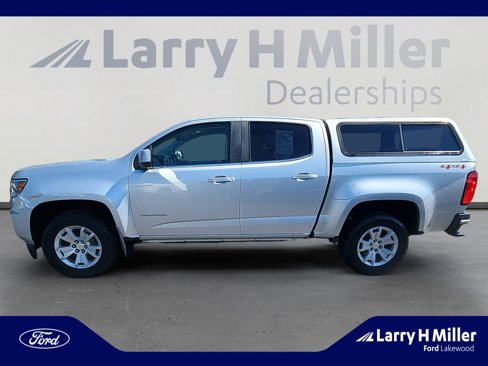 Used 2016 Chevrolet Colorado LT w/ LT Convenience Package image 2
