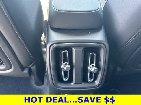 New 2024 Volvo XC40 Recharge Plus w/ Protection Package Premier image 17