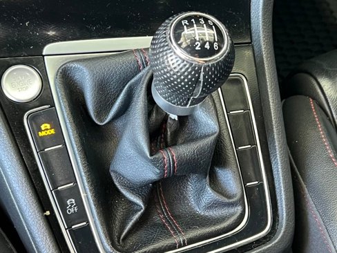 Used 2015 Volkswagen GTI Autobahn image 21