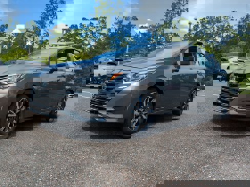 New 2025 Nissan Versa SV image 8