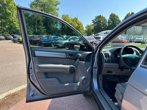 Used 2011 Honda CR-V LX image 11