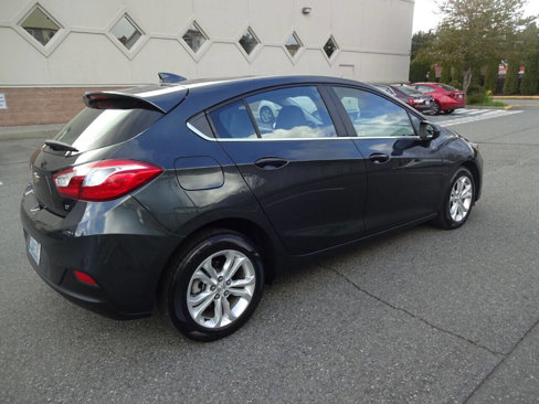 Used 2019 Chevrolet Cruze LT image 9