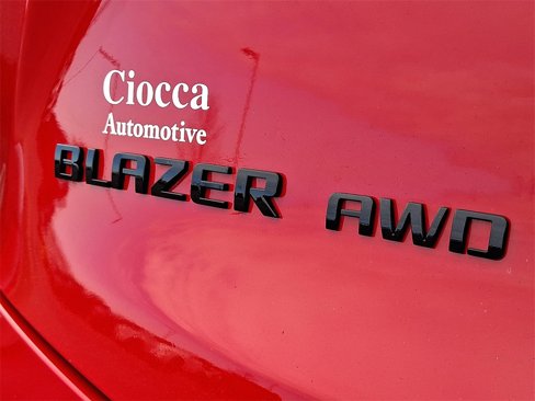 Used 2022 Chevrolet Blazer RS w/ Enhanced Convenience Package image 30