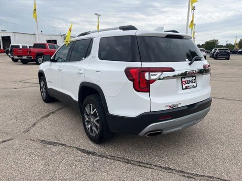 Used 2023 GMC Acadia SLT image 9