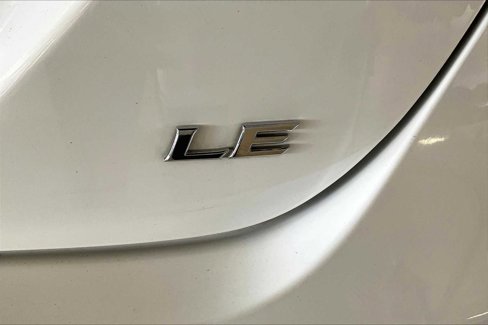 Used 2023 Toyota Camry LE image 9