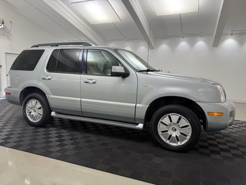 Used 2006 Mercury Mountaineer Luxury image 1
