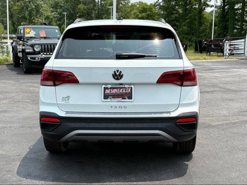 Used 2022 Volkswagen Taos S image 29