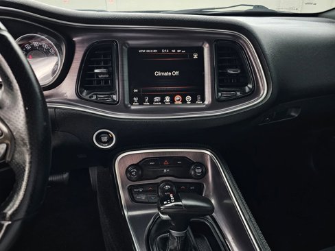 Used 2016 Dodge Challenger SXT w/ Sound Group image 12
