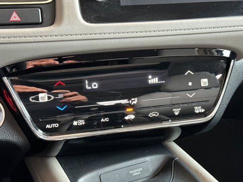 Used 2022 Honda HR-V EX image 19