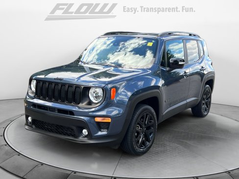 Used 2022 Jeep Renegade Altitude image 3