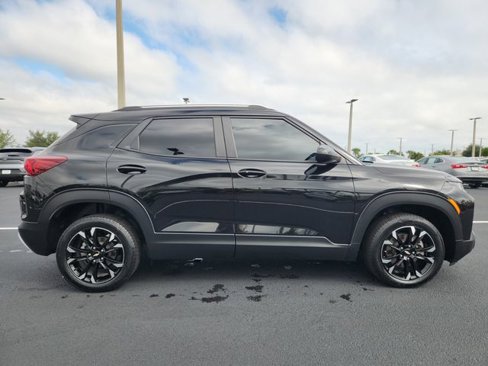 Used 2023 Chevrolet TrailBlazer LT w/ Convenience Package image 8