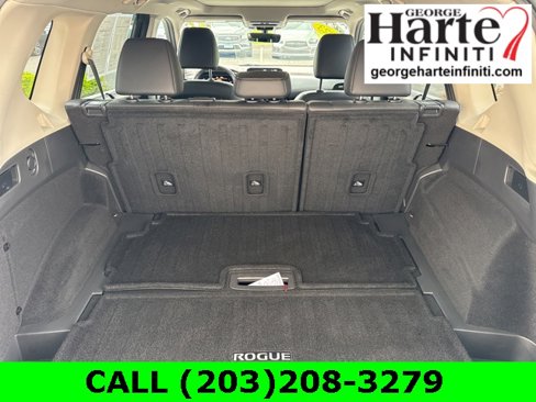 Used 2023 Nissan Rogue Platinum w/ Platinum Premium Package image 11