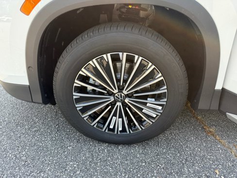 New 2025 Volkswagen Tiguan S image 27