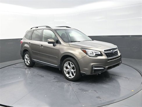 Used 2017 Subaru Forester 2.5i Touring image 9