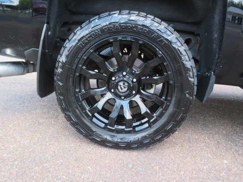 Used 2017 Chevrolet Silverado 1500 High Country image 19