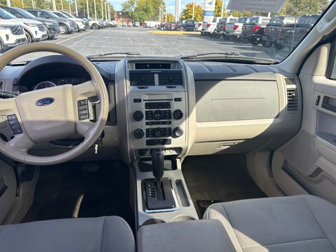 Used 2011 Ford Escape XLT w/ 201A Rapid Spec Order Code image 16