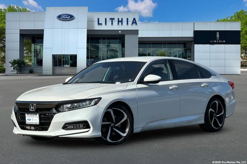Used 2019 Honda Accord Sport image 1
