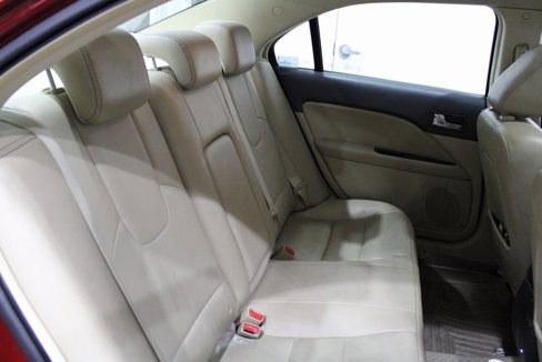 Used 2010 Ford Fusion SEL image 25