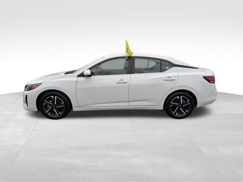 Used 2024 Nissan Sentra SV image 20