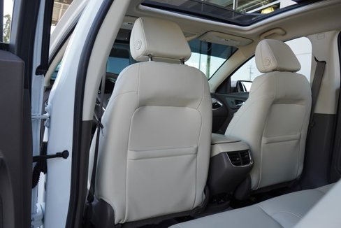 Used 2020 Chevrolet Malibu Premier image 30