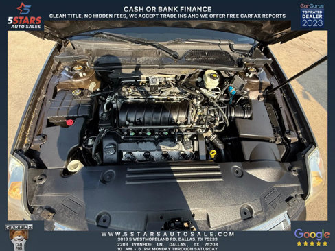 Used 2008 Cadillac DTS image 32
