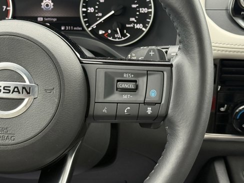 Certified 2021 Nissan Rogue SV w/ Premium Package image 27