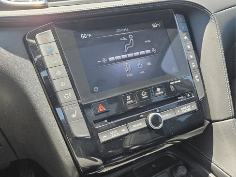 Certified 2024 INFINITI QX50 Luxe w/ Accent Package image 26