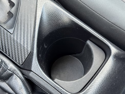 Used 2015 Toyota RAV4 LE image 26